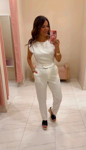 Esther Piping Set