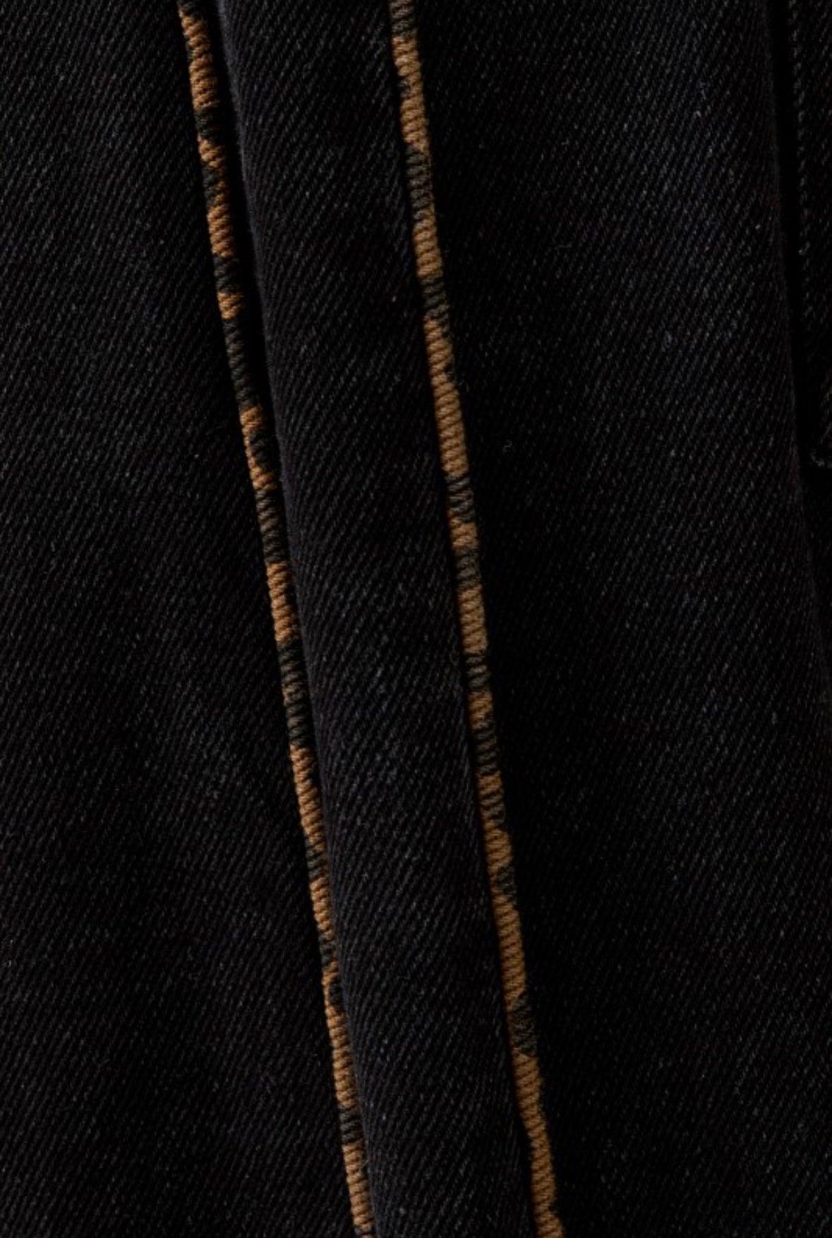 Clarisse Barrel Jeans w/Leopard Detail